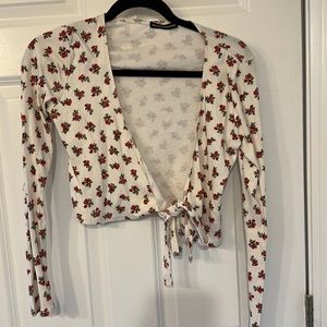 Brandy Melville Cropped top